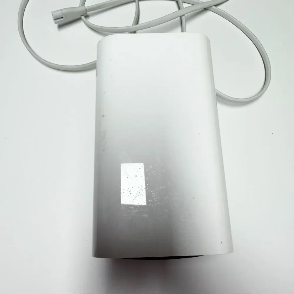 Apple AirPort Extreme Router 802.11ac A1521